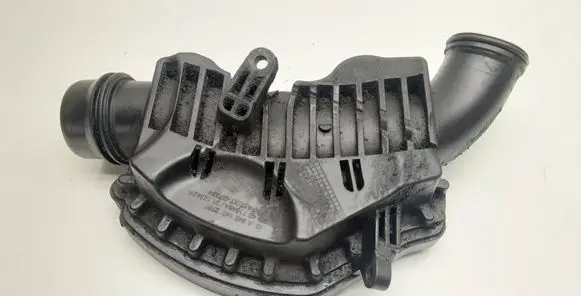 Mercedes-Benz E W212 Intake resonator A6421402787