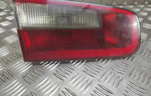 Renault Laguna II Tailgate rear/tail lights 8200002475