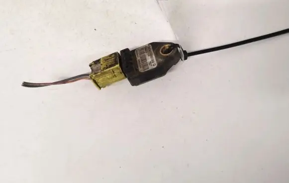Dodge Caliber Airbag deployment crash/impact sensor p04896061aa