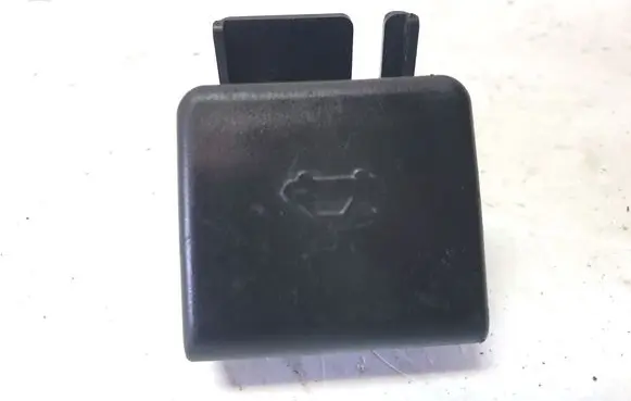 Mazda CX-5 Engine bonnet (hood) release handle K3203