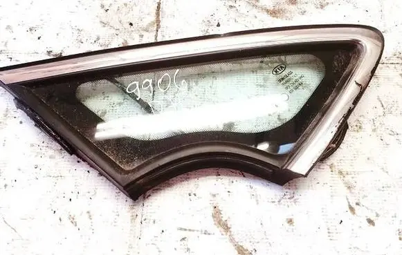 KIA Ceed Front triangle window/glass dot736as2m42