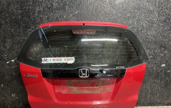 Honda Jazz Tailgate/trunk/boot lid 