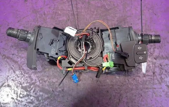 Renault Clio III Other switches/knobs/shifts 