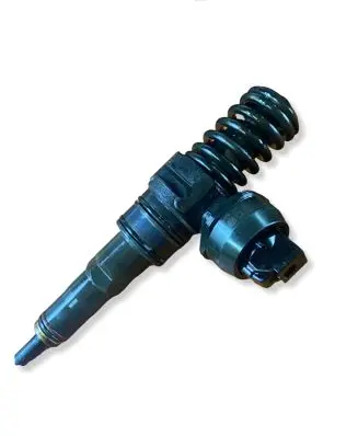 Volkswagen Golf V Fuel injector 036130073