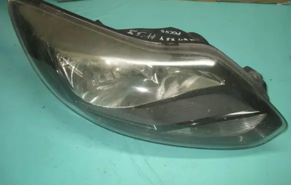 Ford Focus Headlight/headlamp