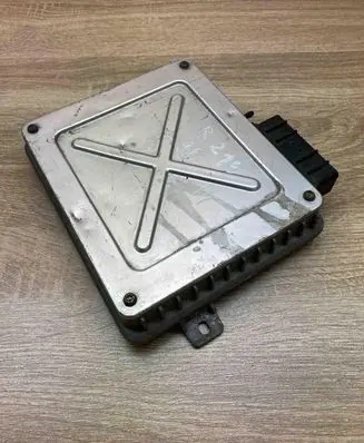 Rover 200 XV Engine control unit/module ECU MKC104014
