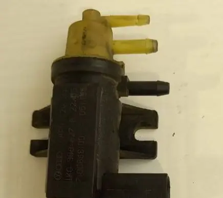 Volkswagen PASSAT B6 Vacuum valve 1K0906627A 70086800