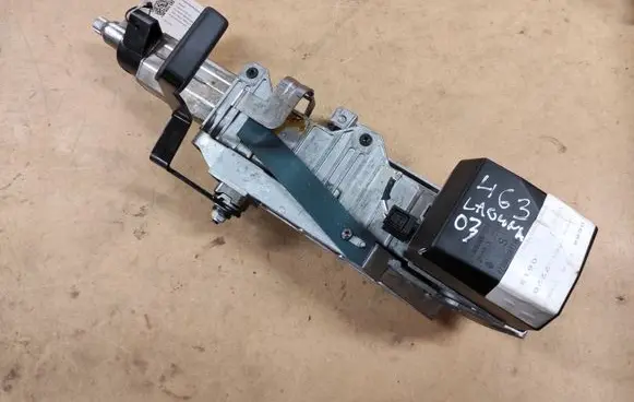 Steering wheel axle set
