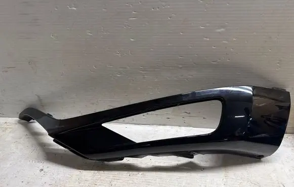 Volvo XC90 Front bumper splitter molding 31383800