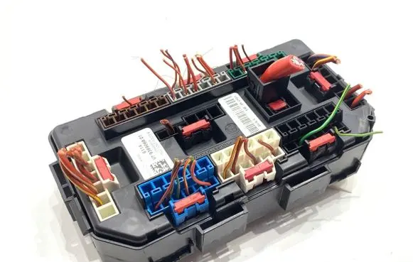 BMW 3 F30 F35 F31 Fuse box set 9389068