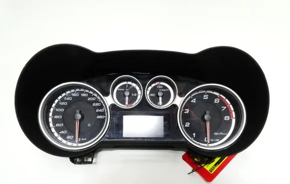 Speedometer (instrument cluster)