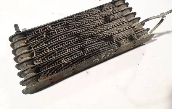 Engine oil radiator