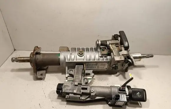 Nissan Navara D40 Steering wheel axle 1034840 070926