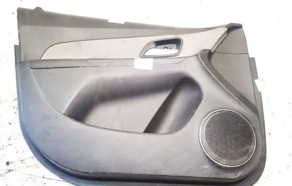 Chevrolet Cruze Front door card panel trim 96957313