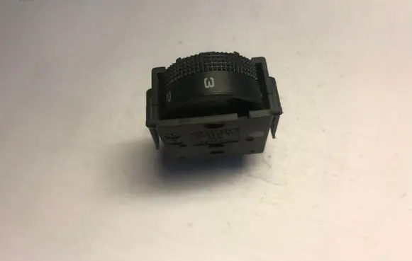 Volkswagen Golf III Headlight level height control switch 1H6941333B