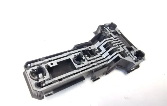 Volkswagen PASSAT B5 Tail light bulb cover holder 3B9945257
