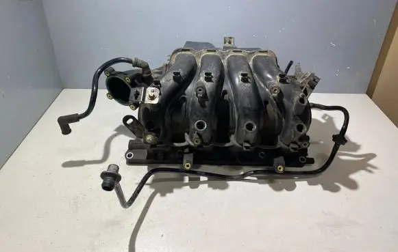 Opel Astra H Intake manifold 55559368 55560399
