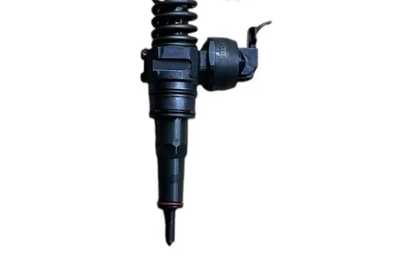 Volkswagen Golf V Fuel injector