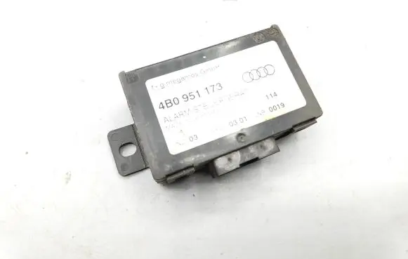 Audi A6 S6 C4 4A Other control units/modules 4B0951173