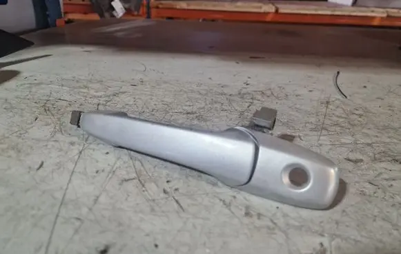 Mazda 3 I Front door exterior handle