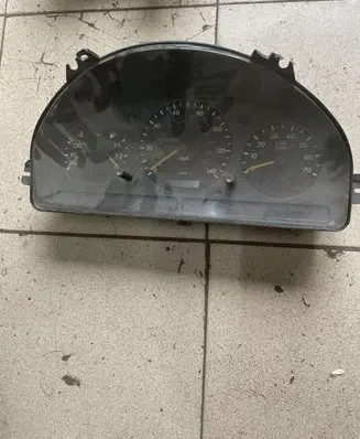 Mercedes-Benz ML W163 Speedometer (instrument cluster)