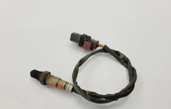 Audi Q7 4L Lambda probe sensor 057906262F