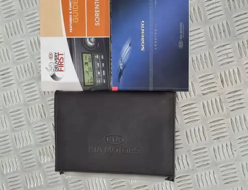 KIA Sorento Owners service history hand book 