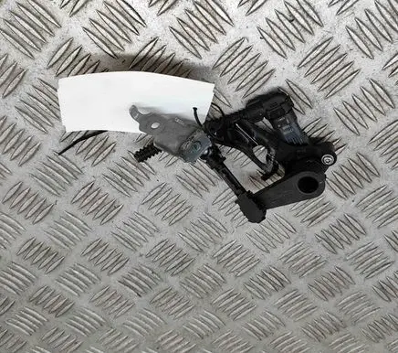 Peugeot 3008 III Air suspension front height level sensor 9843515580