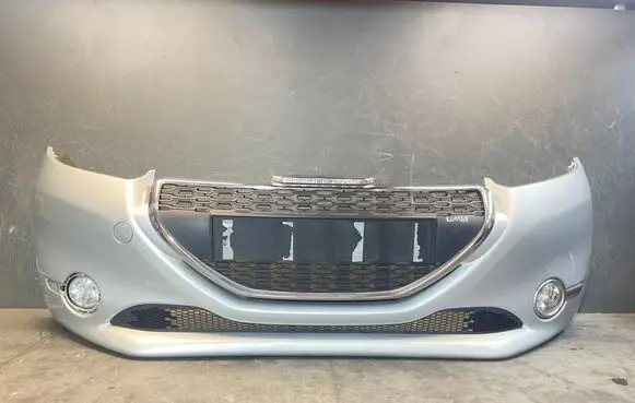 Peugeot 208 Front bumper 9672794477 9673355677