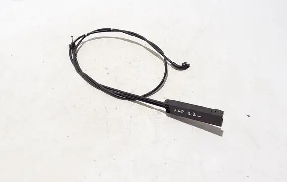 Volvo S60 Engine bonnet/hood lock release cable 32234713