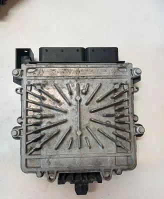 Volvo V60 Engine control unit/module 31336983 0281018414