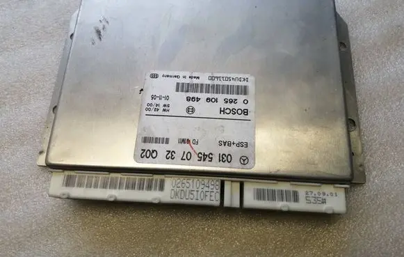 Mercedes-Benz E W210 ESP (stability system) control unit 0315450732 DKD045001600 0265109498