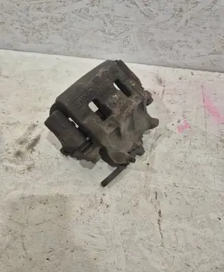 Mazda CX-7 Front brake caliper F13WN