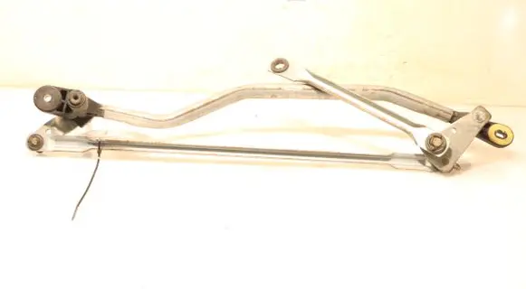 Audi A4 S4 B8 8K Front wiper linkage 
