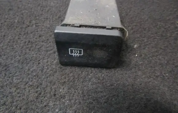 Audi A3 S3 8L Windscreen/window heater switch 8l0941503a