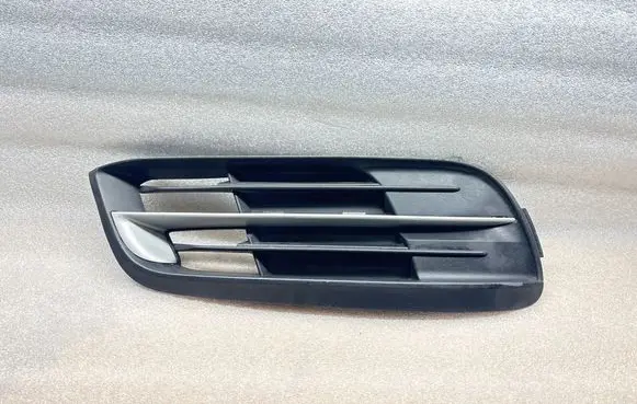 BMW 5 F10 F11 Front bumper lower grill 7331734 11460915