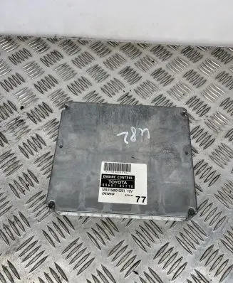 Toyota Avensis T250 Engine control unit/module 8966105770