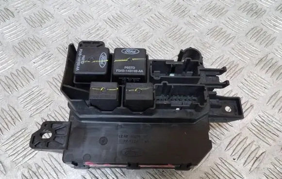 Ford Maverick Fuse box set 