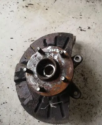 Suzuki Grand Vitara II Front wheel hub