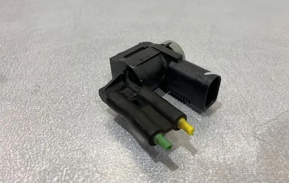 Dodge Journey Vacuum valve 1K0906283A