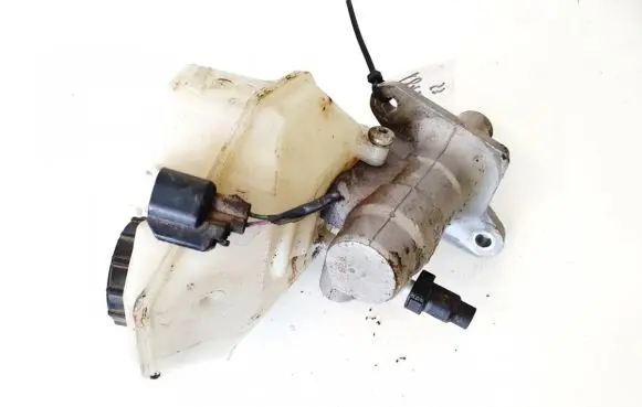 Volvo S80 Master brake cylinder 03350885561