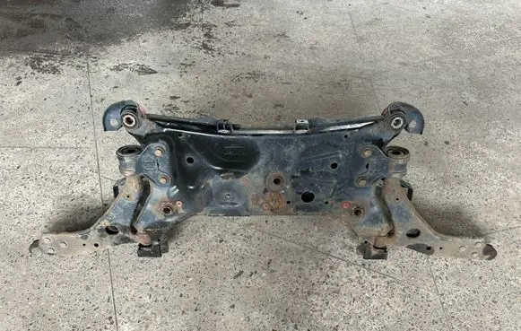Ford Kuga II Front subframe