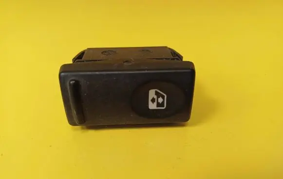 Renault 19 Electric window control switch