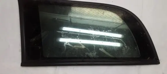 Opel Astra G Rear side window