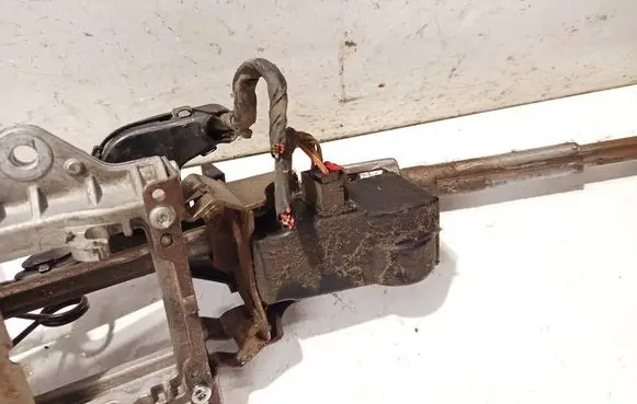 Steering wheel lock
