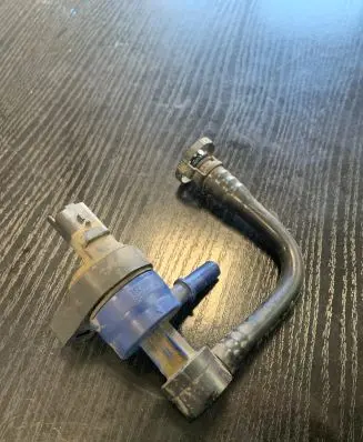 BMW 1 F20 F21 Turbo solenoid valve 7624012