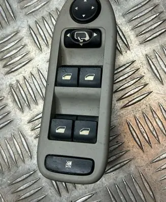 Peugeot 307 Electric window control switch 53269704 53269700