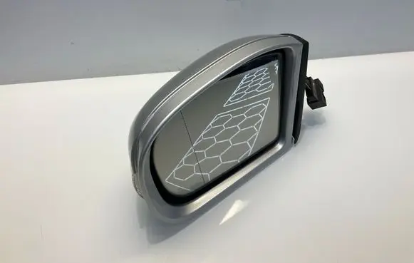 Mercedes-Benz C W203 Front door electric wing mirror