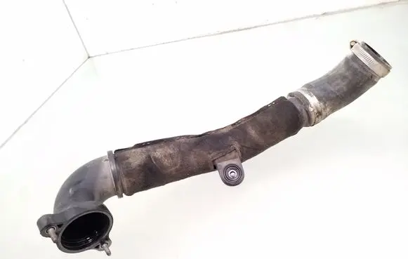 Skoda Octavia Mk3 (5E) Intercooler hose/pipe 04L145762AD