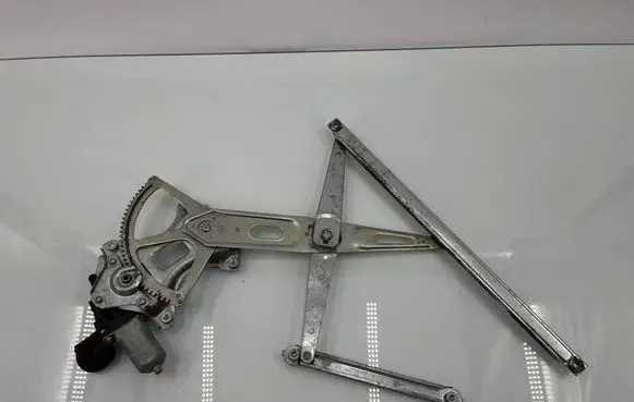 Toyota Prius (XW20) Rear door window regulator with motor 